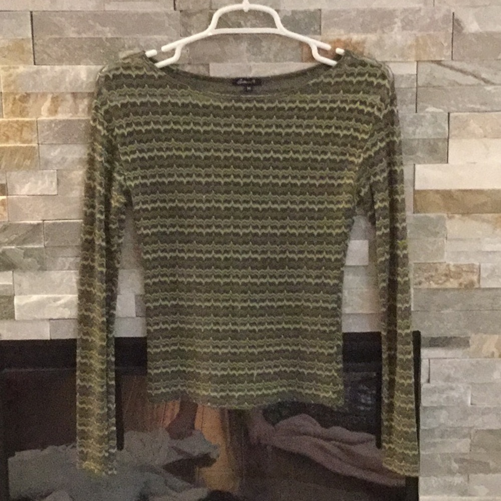 Long sleeve shirt